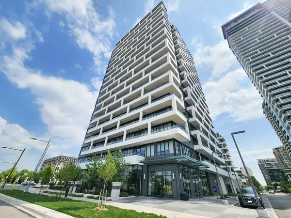 38 Water Walk DR #631, Markham, ON L3R 6M8