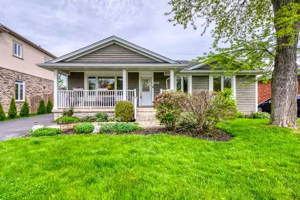 443 Pineland AVE #Main, Oakville, ON L6K 1Z6