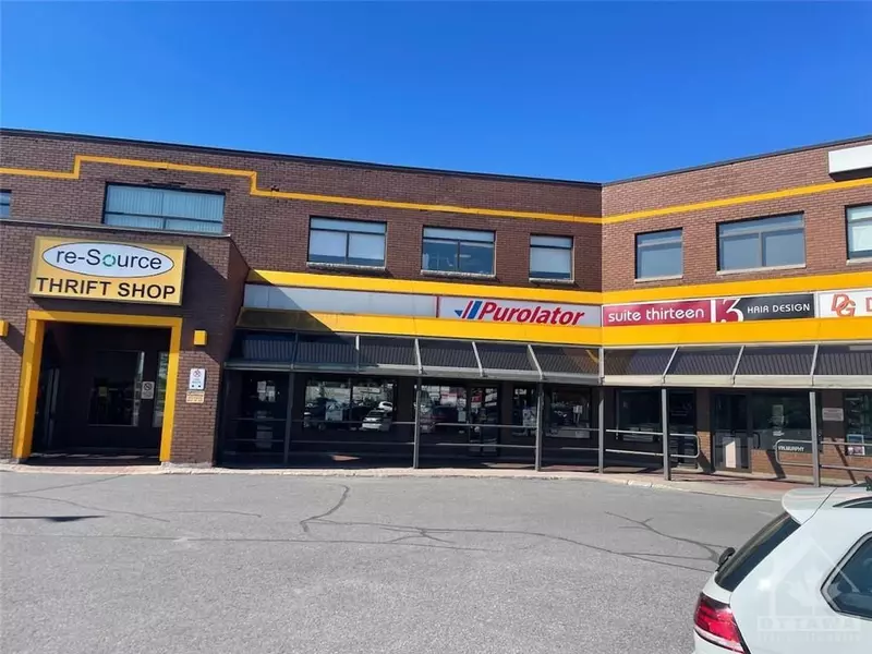 1400 CLYDE AVE #14, Meadowlands - Crestview And Area, ON K2G 3J2