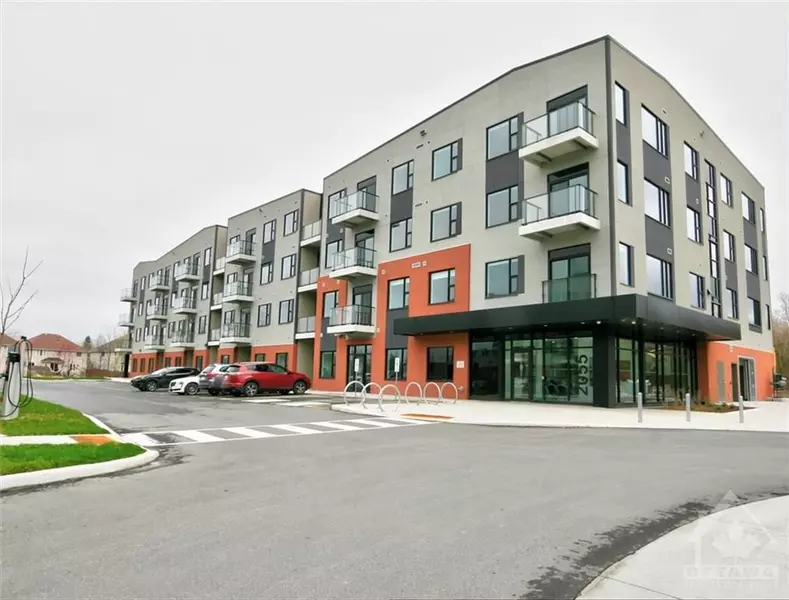 2055 PORTOBELLO BLVD #325, Orleans - Cumberland And Area, ON K4A 4W9