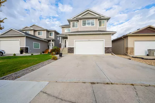 Grande Prairie, AB T8V 2M3,10422 128 AVE SE