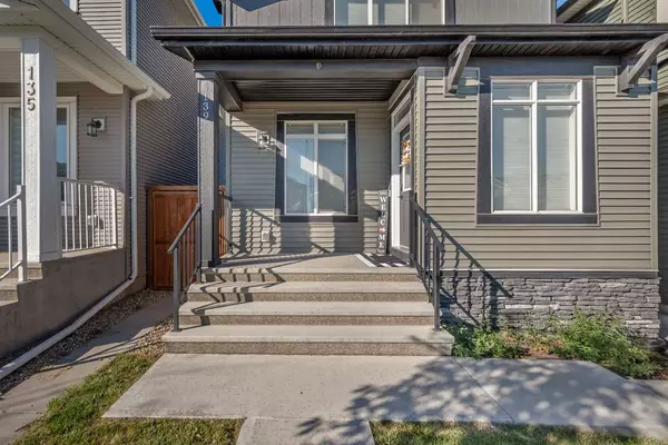 Calgary, AB T4B 3P6,139 Howse CRES NE