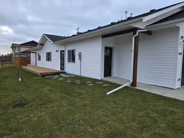 Lacombe, AB T4L 1H9,5143 52 ST