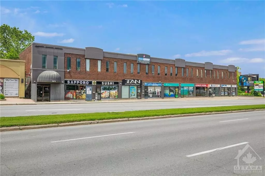 Carlingwood - Westboro And Area, ON K2A 0Y2,1673 CARLING AVENUE AVE #215A