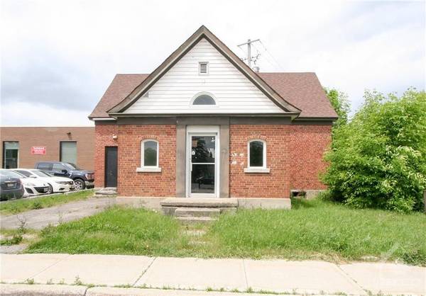 10 KING ST, North Dundas, ON K0C 1H0