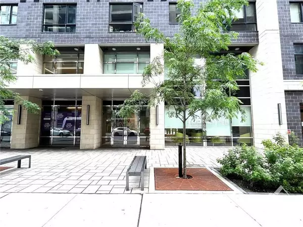 105 CHAMPAGNE AVE S #1911, Dows Lake - Civic Hospital And Area, ON K1S 5E5