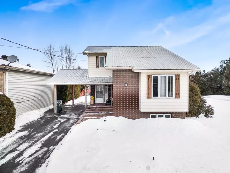 293 KITCHENER ST, Hawkesbury, ON K6A 2P1