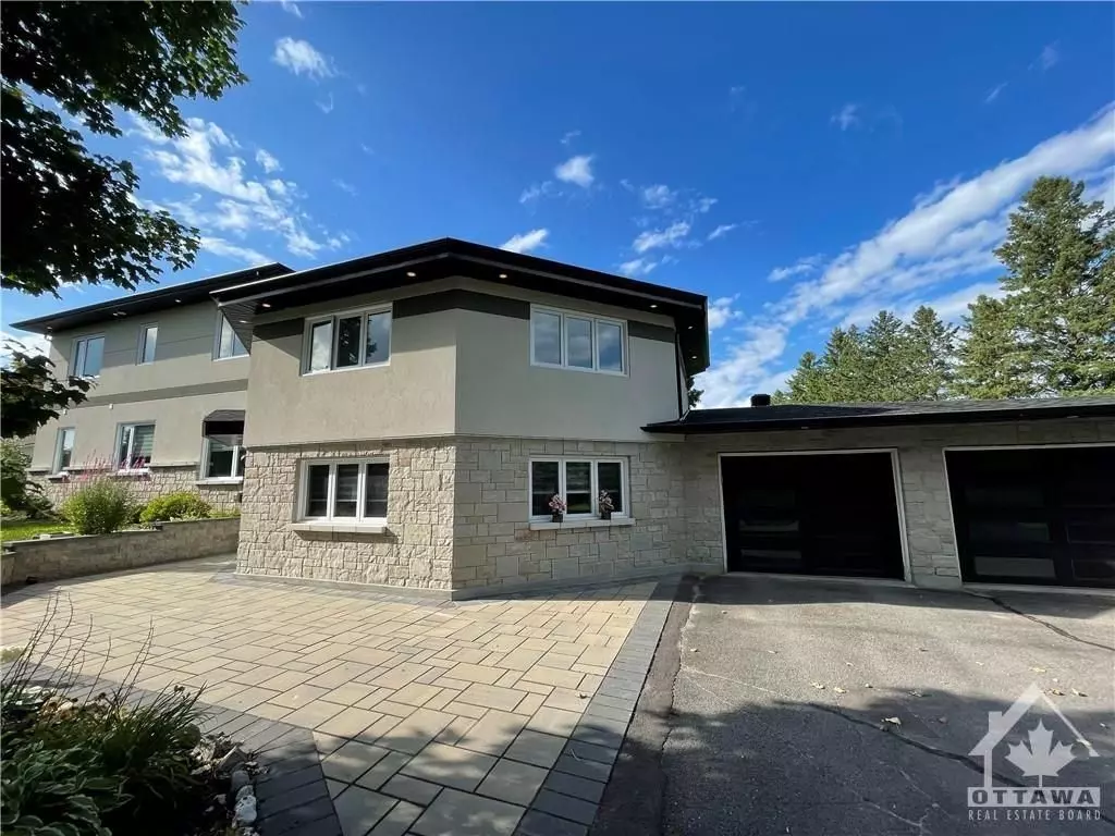 Barrhaven, ON K2J 3Z7,25 BREN MAUR RD