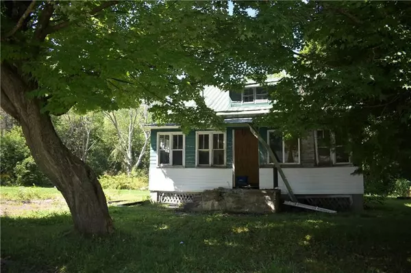 30 RICHMOND ST W, Kawartha Lakes, ON K0M 2B0