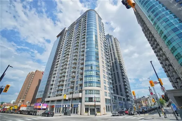 242 RIDEAU ST #1207, Lower Town - Sandy Hill, ON K1N 0B7