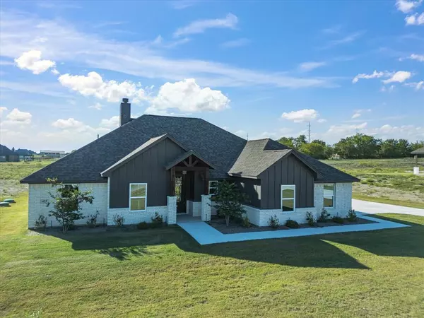 Azle, TX 76020,425 Collum View