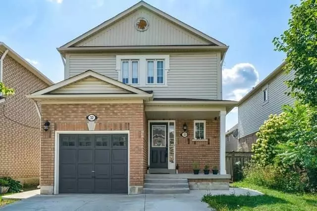 32 Heathwood DR, Brampton, ON L7A 1Y6