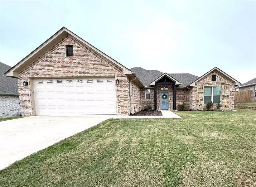 116 Hay Meadow Drive, Winona, TX 75792