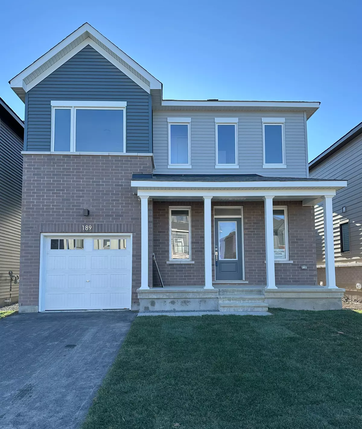 Barrhaven, ON K2J 7L8,189 CONSERVANCY DR