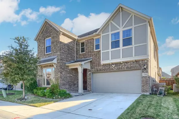 2248 Briar Ridge Trail, Carrollton, TX 75010