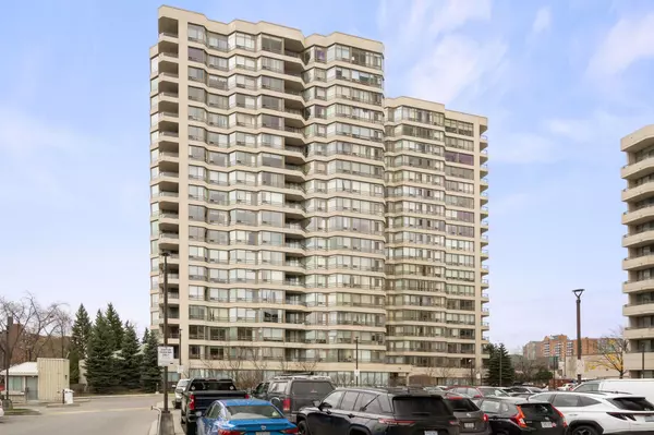 75 King ST E #706, Mississauga, ON L5A 4G5