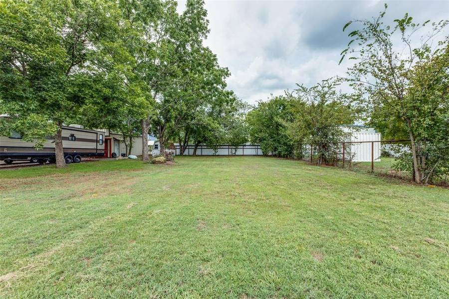 2110 Dixie Street, Caddo Mills, TX 75135