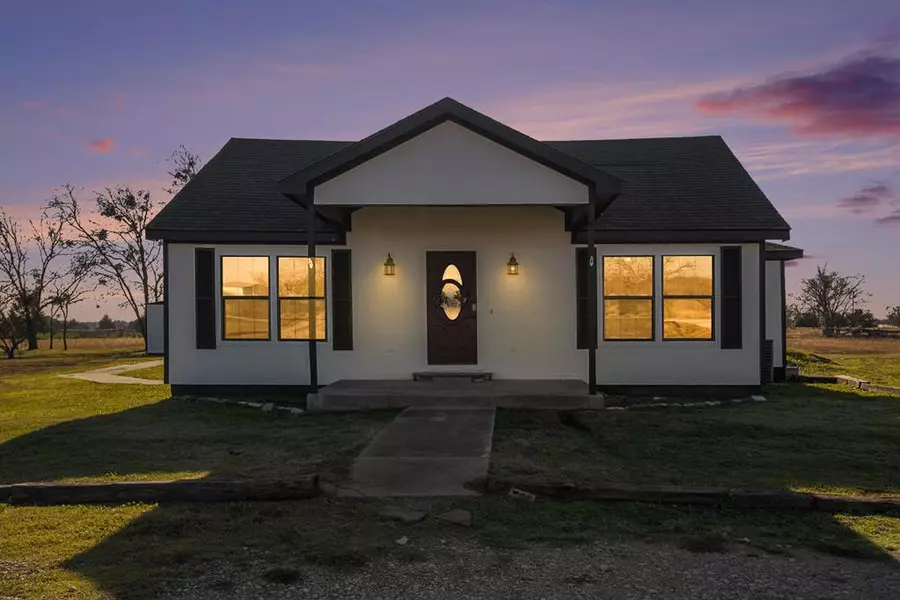 3308 N County Road 810, Alvarado, TX 76009