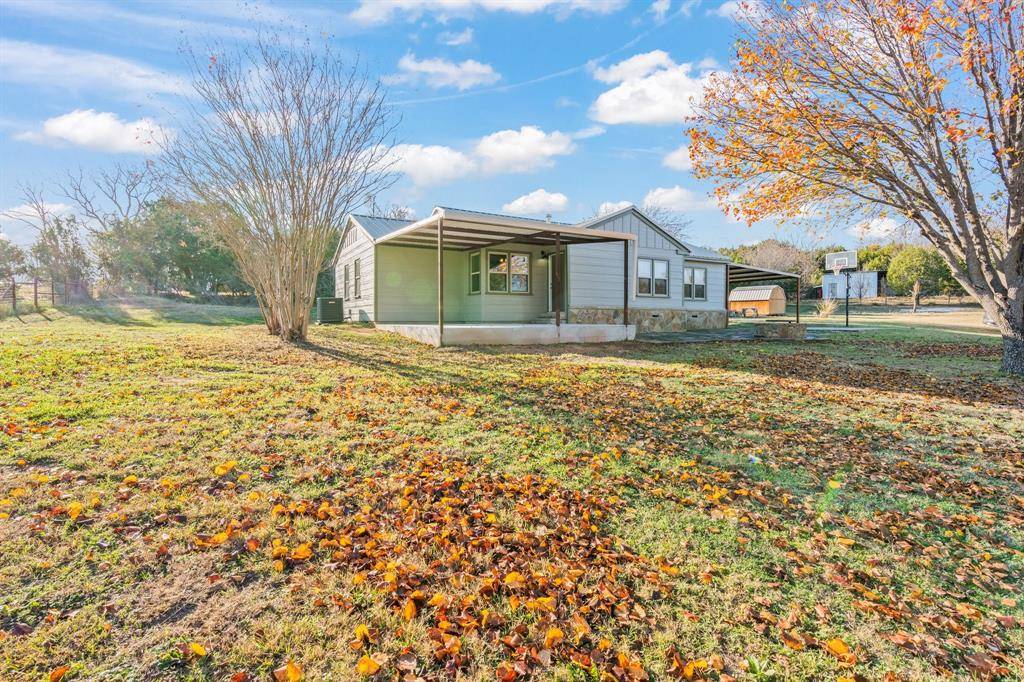 Granbury, TX 76048,1051 County Road 323