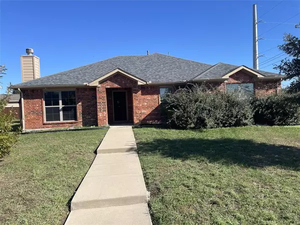 602 Hearthstone Drive, Lancaster, TX 75146