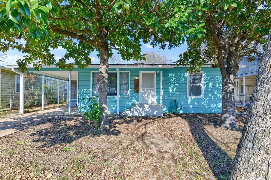 2907 W Parnell Street, Denison, TX 75020