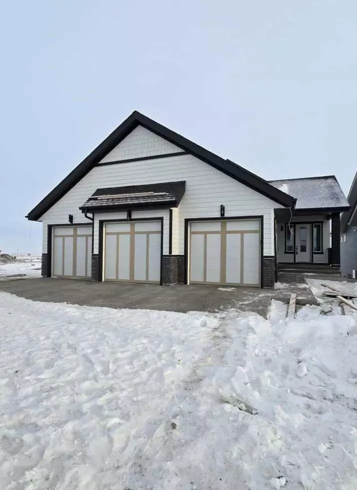 Lyalta, AB T0J1Y1,303 Muirfield CRES