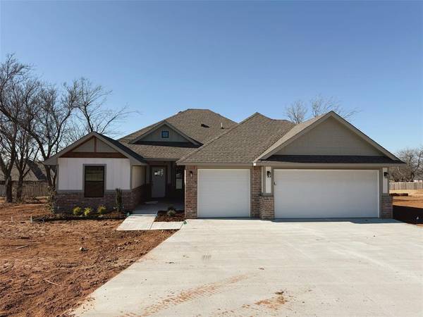 1445 Buckhorn Place, Tuttle, OK 73089