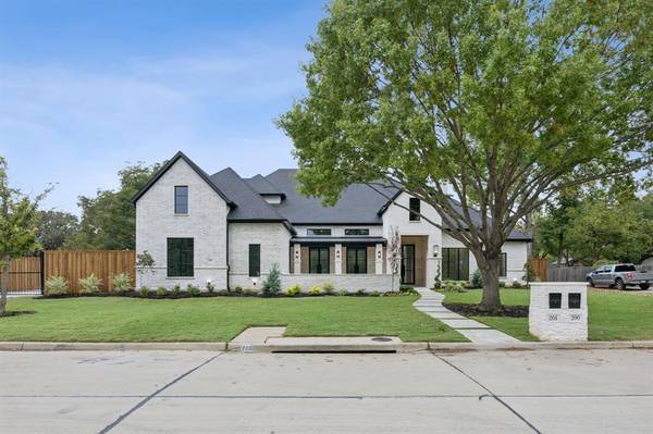 200 Valley View Drive N, Colleyville, TX 76034