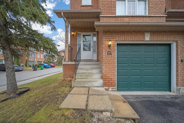 Brampton, ON L6V 4M2,65 Brickyard WAY #64