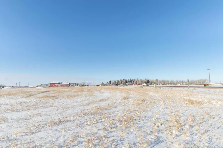 3702 42 AVE, Rural Stettler No. 6 County Of, AB T0C 2L0