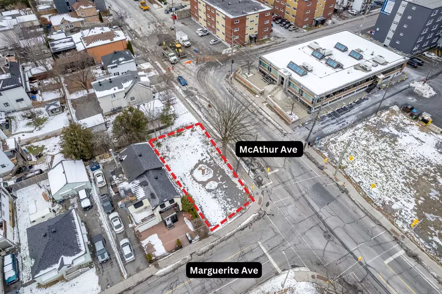 362 MARGUERITE AVE, Vanier And Kingsview Park, ON K1L 7W3