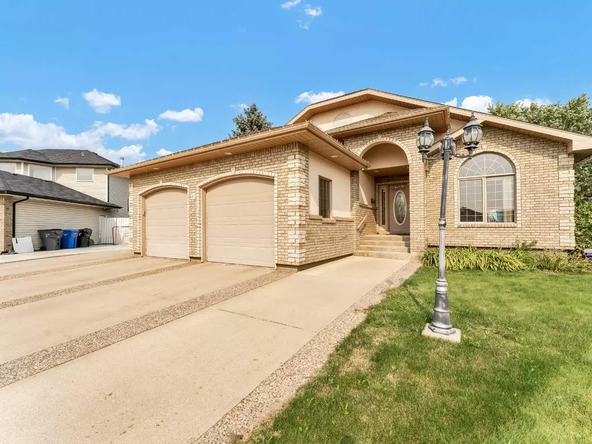 Medicine Hat, AB T1B4M8,41 Stein Close Southeast