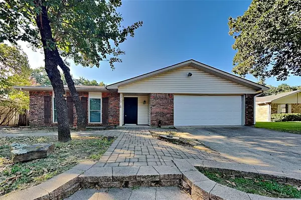 Bedford, TX 76021,3720 Aspenwood Drive