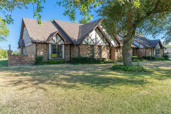 Sulphur Springs, TX 75482,229 W Oaks Circle