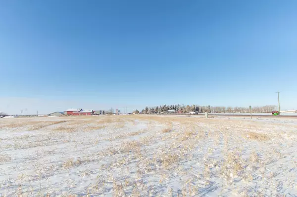 Rural Stettler No. 6 County Of, AB T0C 2L0,3704 42 AVE