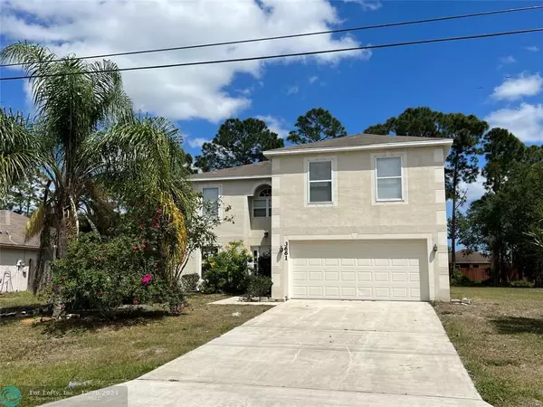 3661 SW Europe St, Port St Lucie, FL 34953