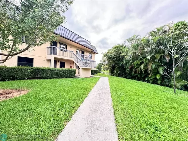 Pembroke Pines, FL 33024,9173 NW 1st Ct  #202