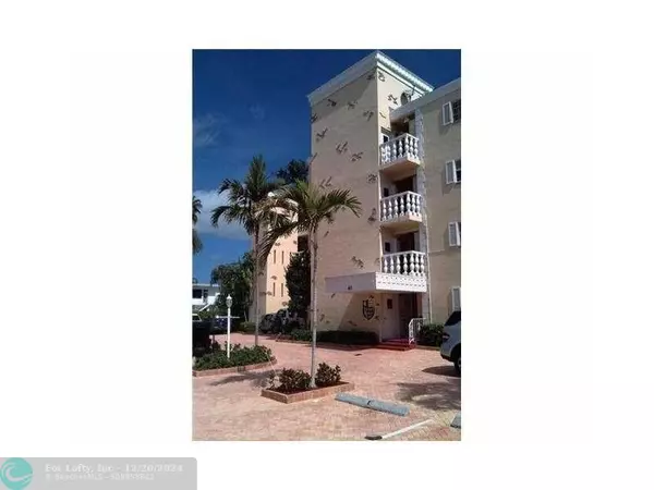 Fort Lauderdale, FL 33301,40 Isle Of Venice Dr  #13