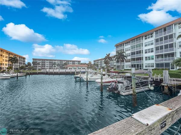 2717 Florida Blvd  #320, Delray Beach, FL 33483