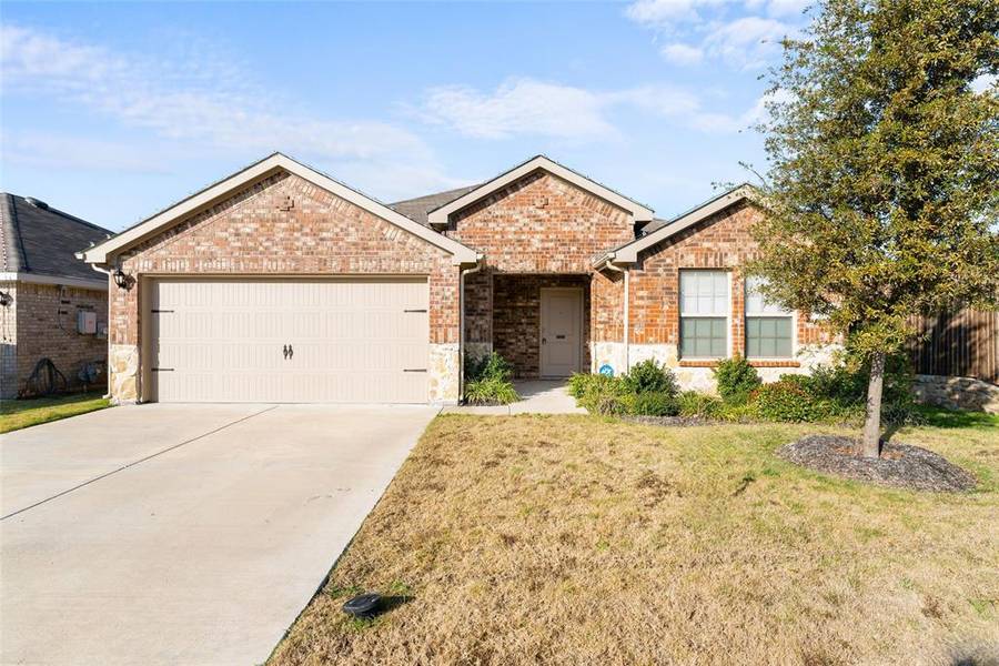 2326 Wisterwood Lane, Crandall, TX 75114