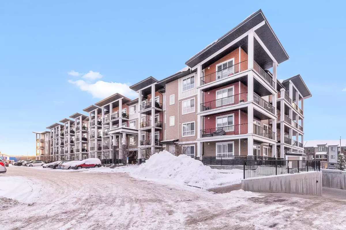 Calgary, AB T2X 4L2,20 Walgrove WALK Southeast #313