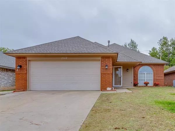 Edmond, OK 73012,17112 Valley Crest