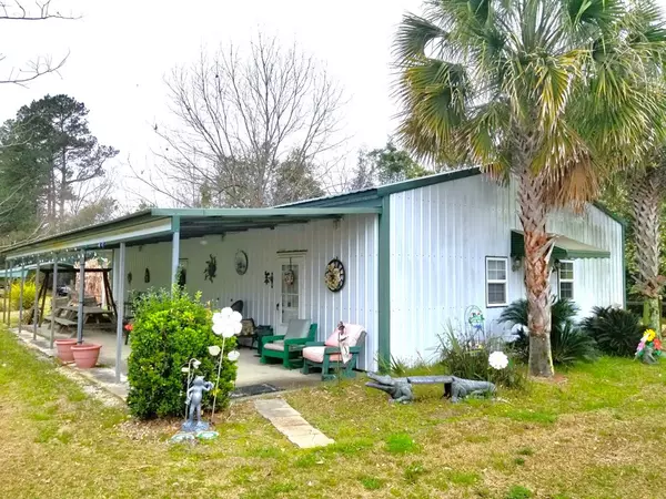 Elloree, SC 29047,202 Backforty Rd