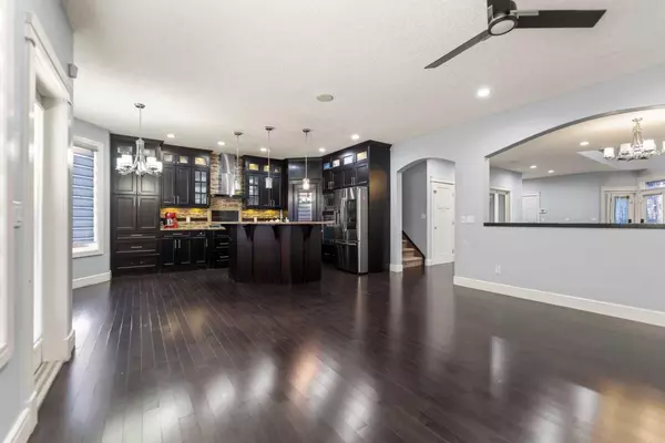 Calgary, AB T3J 0N8,133 Saddlelake GRV NE