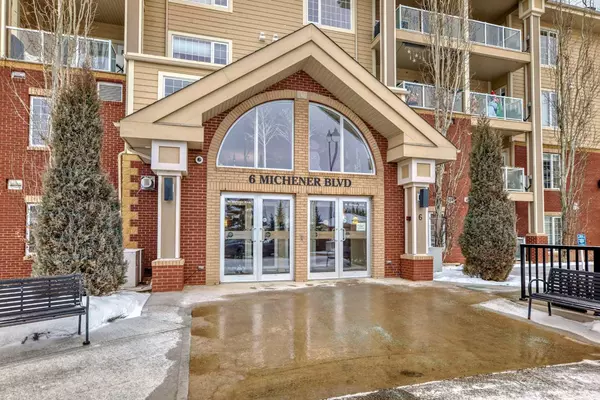 Red Deer, AB T4P0K5,6 Michener BLVD #209