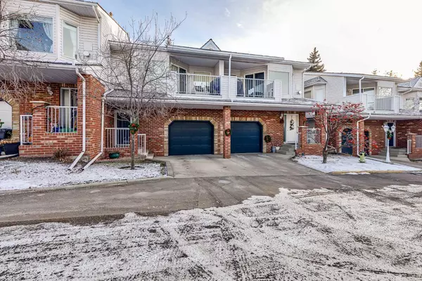 Calgary, AB T3B5R6,8020 Silver Springs RD NW #32