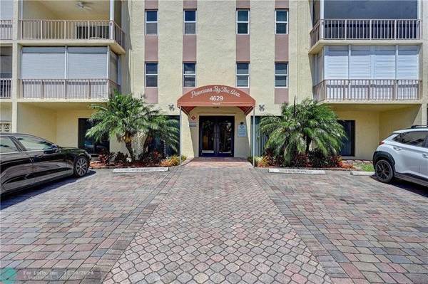 4629 Poinciana St  #321, Lauderdale By The Sea, FL 33308