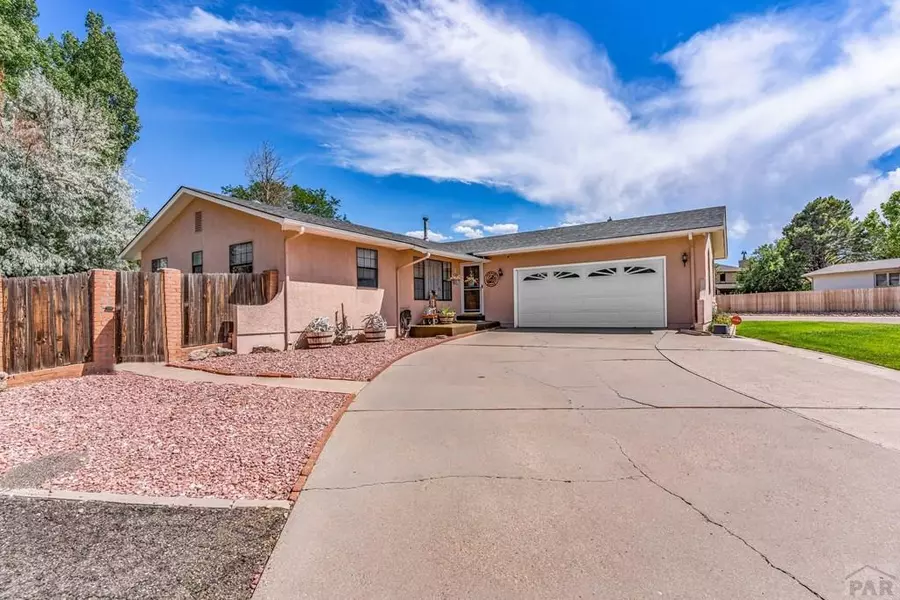 50 Portero Dr, Pueblo, CO 81005