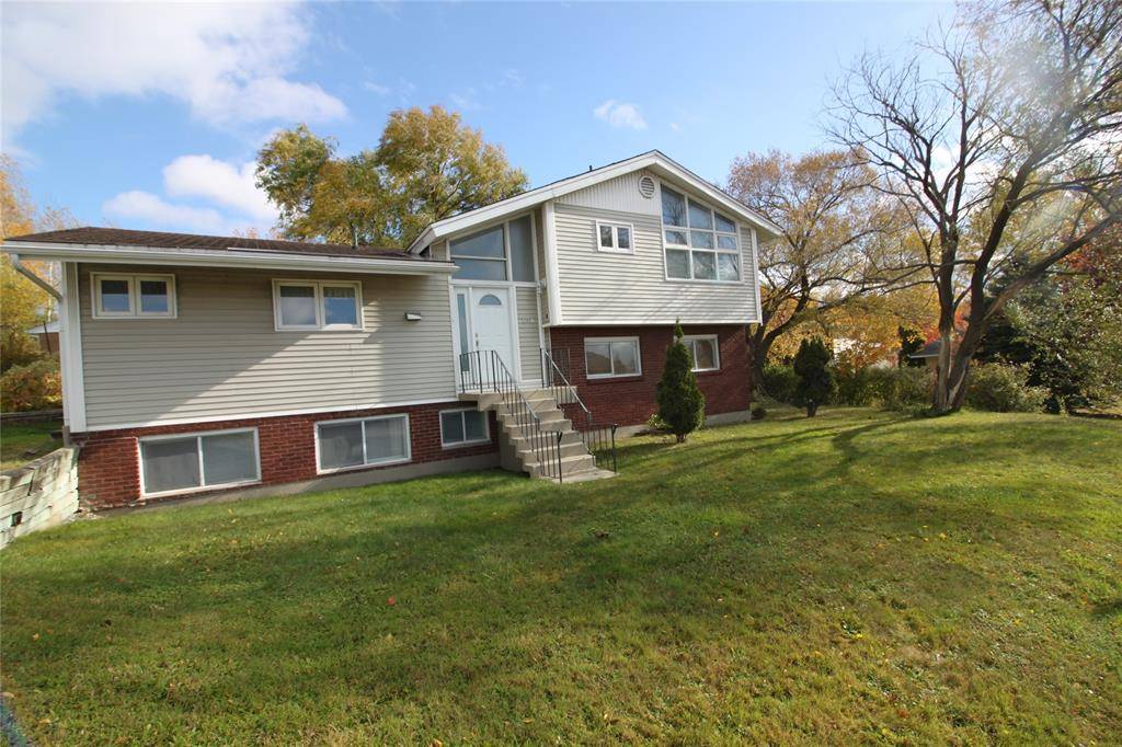 106 Brookfield Avenue, Corner Brook, NL A2H 2R8