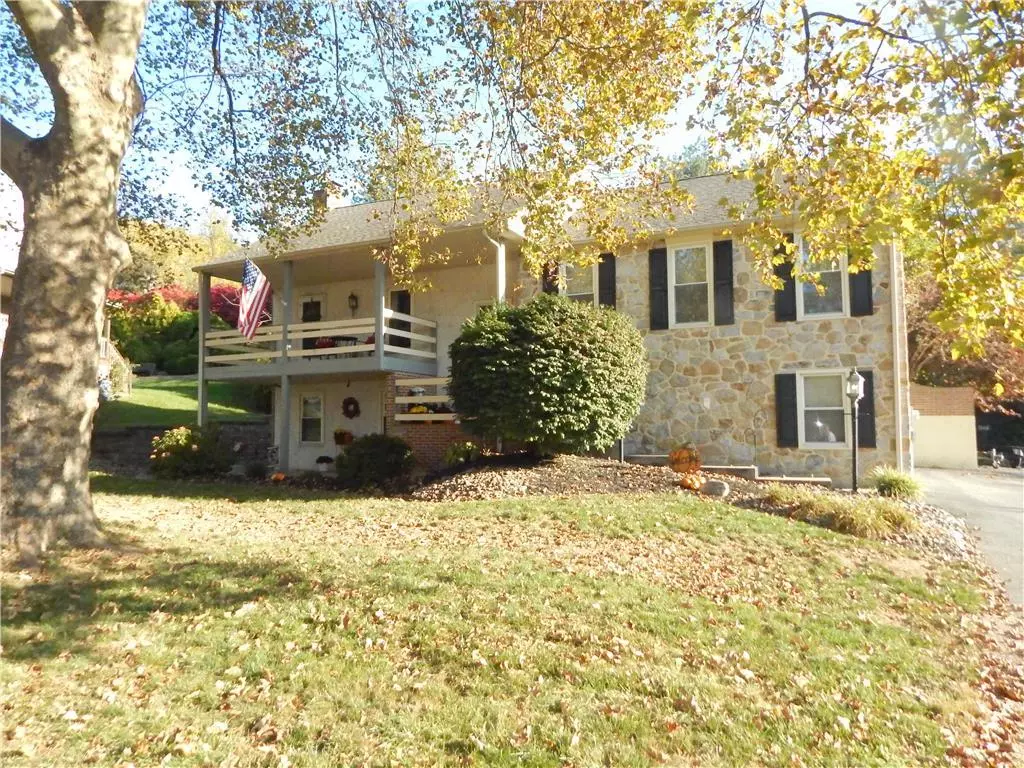 Upper Macungie Twp, PA 18051,7935 Trails End